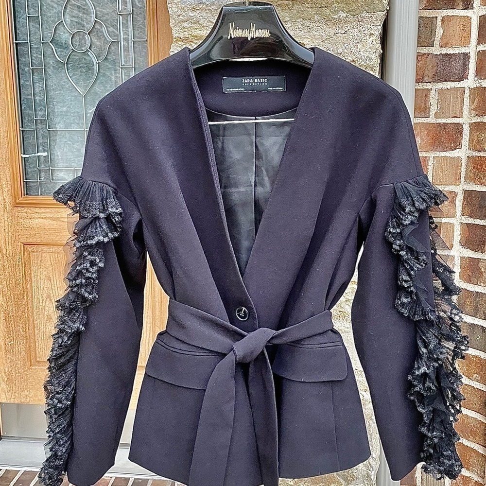 Zara Basic Collection Ruffled Sleeve Jacket Blazer - Picture 5 of 7